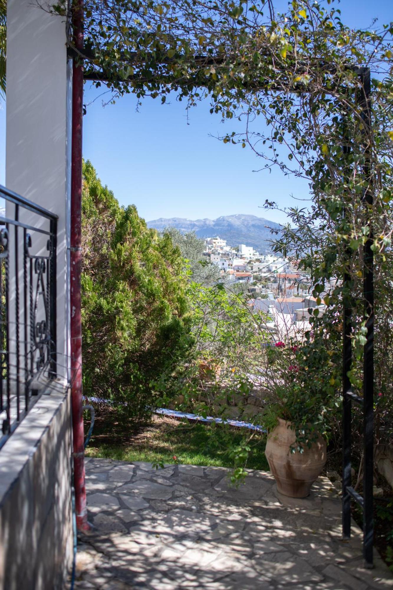 Korfes Apartments Kamilari Dış mekan fotoğraf